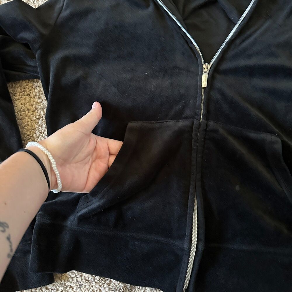 Juicy Couture Y2K Black Womens Velour Zip Up Hoodie - Picture 2 of 7